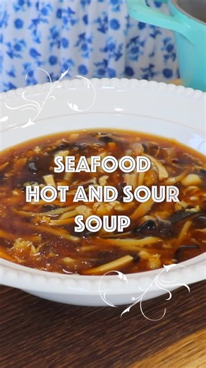 Hot and Sour Soup Recipe: BETTER Than Takeout Every Time! 🍲 Tangy, spicy, and packed with seafood, mushrooms, and silky tofu — comfort in a bowl. You’ll need: shrimp, scallops, shiitake mushrooms, wood ear mushrooms, tofu, bamboo shoots, eggs, and more. 📝 Full Video Printable Recipe in the Comments! 💛 Can’t wait to try this? Save it & share with a friend! #hotandsoursoup | CiCi Li