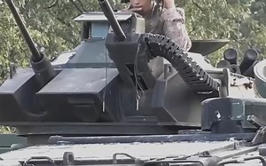 AAV7和VN16两种两栖战车火力方面的性能