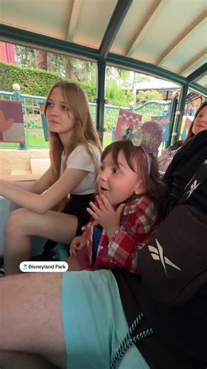 Disneyland Paris guide: park tips and must-see highlights