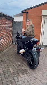 95K views · 1.4K reactions | It’s time to go testing …. The teams Yamaha R7 test bike has just arrived with help from DanFay Newlands . Chloe can’t wait to get her hands on it and spin some laps ahead of her 2025 season in WorldWCR #grmotosport Chloe Jones Racing | GR Motosport | Facebook