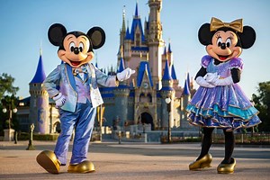 Disney Adds New Virtual Assistant to the Disney World App | Chip and Company