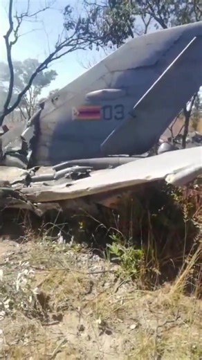 📹 Smouldering Wreck: What remains of an Air Force of Zimbabwe Chengdu J-7/F-7 which crashed in the Wazheri area between Gweru and Mvuma, killing veteran pilot Vuyo Ncube who was on a “routine sortie.” Ncube is said to have reported a fire on the aircraft before it went down | Report Focus International