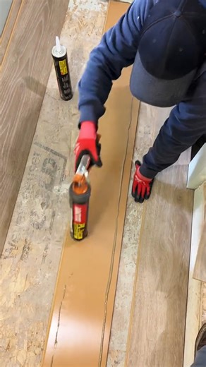 Loctite Adhesives & Sealants on Instagram: "@alzbko relies on Loctite PL® Premium Construction Adhesive to tackle tough jobs because it's a step above the rest. 😎 With 3x the strength of ordinary adhesives, it’s the go-to choice for pros who demand durability and precision. Plus, it’s paintable, water-resistant and perfect for both interior and exterior projects. For professional results 👉 Visit the link in our bio. 🔗 #Loctite #LoctitePLPremium #constructionadhesive #laminateflooringinstall"