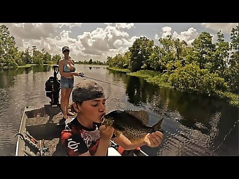 We Discovered a HIDDEN Fishing Hole!!!