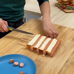 31M views · 190K reactions | Hot Dog Breakfast Dunkers! With a hashbrown & egg breakfast boat 燎 | Chefclub Network | Facebook