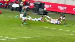 The Springboks ran almost the entire field against Italy on Saturday 12 July and brilliant handling saw scrum half Grant Williams touching down in the 8th minute for a try. The Springboks scored seven tries without reply, beating Italy 45-0 at a packed Nelson Mandela Bay Stadium. Video: Chris van Gass | Knysna-Plett Herald