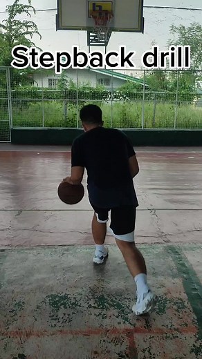 How to Properly Execute a Step Back in Basketball