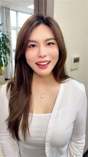 不是说多点吗#原创视频 #女老板的日常 #保持微笑保持乐观永远不会老 #清纯女神 #老板娘日常