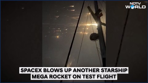 Dramatic Video Shows Debris From SpaceX Starship Floating In Sky