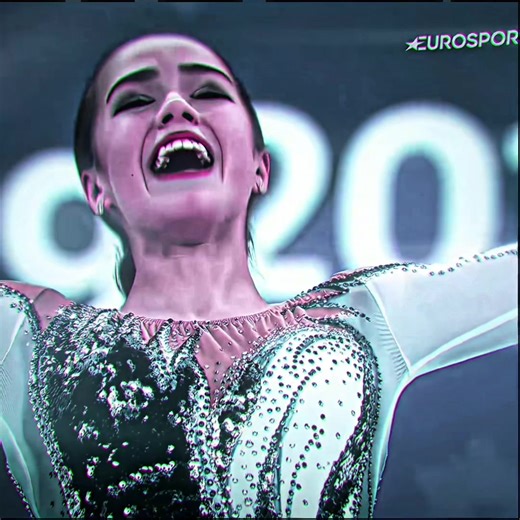 Coloring Techniques in Figure Skating Performances