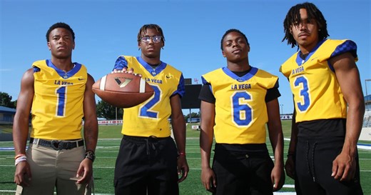 Centex roundup: La Vega, Axtell, Mart, Aquilla and more move on