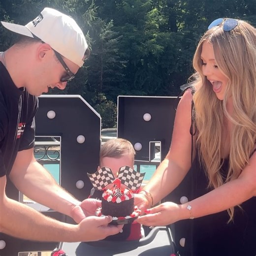 Kelly Strack on Reels