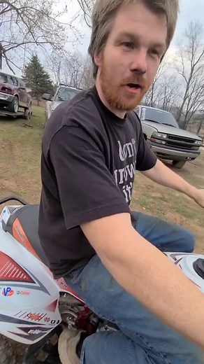 Yfz450 SHREDS! even with a flat tire and no accelerator pump action 🤣👌💯💯💯 #yfz450 #yamaha #stupidfastjohn should we build this on the channel? I already have every awesome part known to man for these yfz's 😇😇😇🫠 | Stupid Fast John