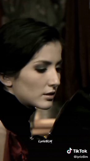 ¡Corre! Jesse & Joy - Video Oficial