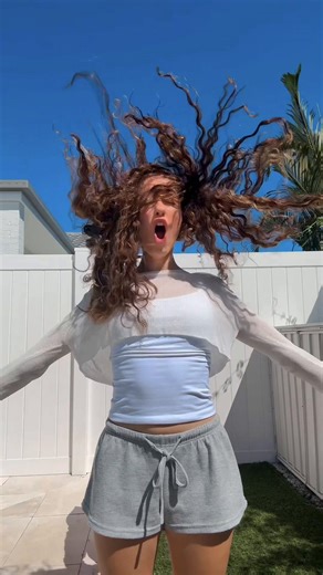 ELEMENTS! 💦🍃🔥💨 100K likes for the Behind The Scenes! 🎥 | Elements Movie