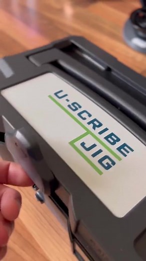 Hit the beat every time with U-Scribe jig, mark perfect scribelines everytime! Perfect for Joiners, carpenters, woodworkers, DIY, Makers and more, turn stressful long fillers into easily managed time saved pieces, all with better results #carpenter #carpentry #charcuterie #craftsman #customwoodwork #cuttingboard #decor #dowoodworking #fbfb #finewoodworking #maker #reclaimedwood #woodart #woodartist #woodcarving #woodcraft #wooddesign #woodshop #woodturning #woodwork #woodworkcraft #woodworkersof