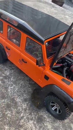 Exploring the Toyan Engine Model Colok for Modified Land Rover Defenders