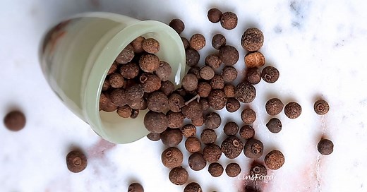 What is Allspice and How to Use it (  Homemade Substitute)
