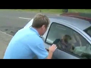 Texting Worse than Drunk Driving - Girls get Killed Video - With Subtitles