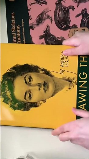 Drawing The Head & Hands by Andrew Loomis + Animal Skeletons & Anatomy by Editions Vault