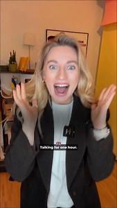 1 Stunde SPRECHEN 🗣️ ➡️ Heute, 19:00 Uhr 🔥. Du bekommst eine PDF-Datei mit allen Erklärungen und Übungen. Melde dich jetzt kostenlos an. ✏️Schreibe einen Kommentar unter dieses Video und ich schicke dir sofort den Link dazu. __________ 🇬🇧 Today, 19:00 🔥let’s practise your speaking comprehension together. You’ll also get a PDF file with all explanations and exercises for the livestreams. Sign up now for my 0€ November webinars! Comment this video, and I’ll send you the link right away. 💛Dei