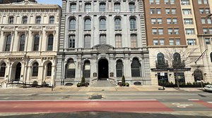 421 Chestnut St APT 402