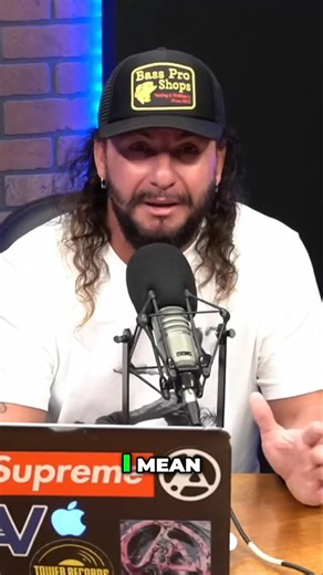 @doobie & @therealjoseyscott were brilliant with their reimagined version of ‘Click Click Boom!” #summerofsins #doobie | Jeremy Loper