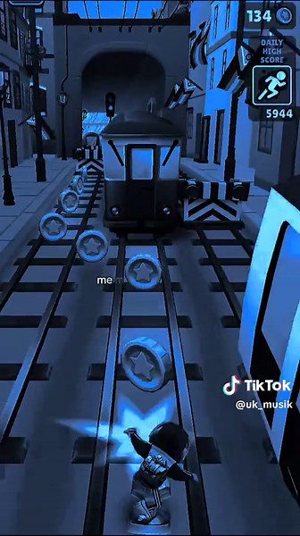 Mimi 🕺💃#mimimi #serebro #lyrics_songs #lyrics #foryoupage #tiktokremixcontest #tiktokscenescontest #creatorboostcamp #creatorfund #creatorsearchinsights