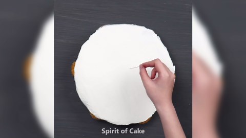 How to Make Handbag and Cookie Basket Cake