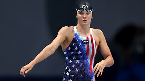The Story Behind Olympic Swimmer Annie Lazor’s Bronze Medal Will Break Your Heart