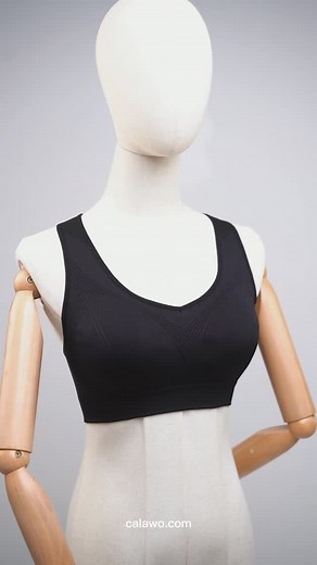 132 reactions | The one everyone loved. Soft, stretchable and firm enough to keep you feeling supported. Not too tight, not too loose. Just the right fit for every move. Now… she’s here again. Same comfort, same support and worry-free feeling every time you wear it. https://calawo.com/products/classic Available now, CLASSIC sports bra ❤️ #calawo #sportsbra #activelifestyle #movewithconfidence | CALAWO | Facebook