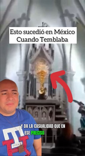 1M views · 52K reactions | En una Iglesia Católica en México, en el momento que está temblando, salen destellos de luz donde está Jesús Sacramentado. | Yo Amo A La Virgen María | Facebook
