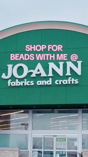 Eekksss come shop with me @JOANN Stores all of their beads are 50% off!!🤩😍😝 #kellyprepsterstudio #beadbuddies #beadedbracelets #smallbusiness #joannsfabrics