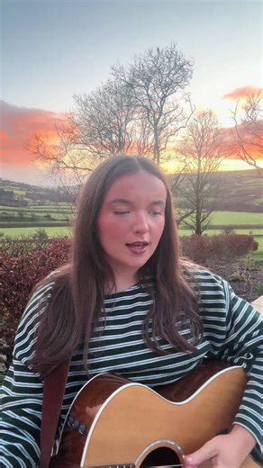 Bruce Springsteen Cover Performance on Guitar