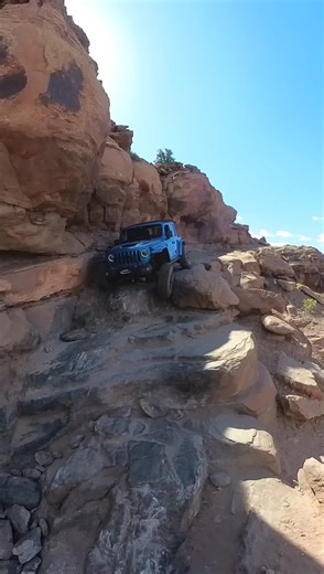 Driving the Demon Down Cliffhanger at Easter Jeep Safari