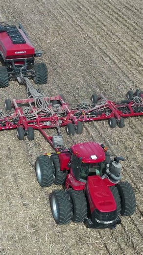 CANADIAN FARMER - YOUR DAILY DOSE OF FARMING - # 23 - FIRST CLASS CASE IH TRIO planting corn