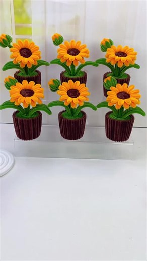 Create Beautiful Fuzzy Wire Sunflowers: A DIY Guide