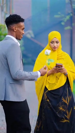 baariyey iyo lii hoodie new couple #ciyaalxamar #subscribe