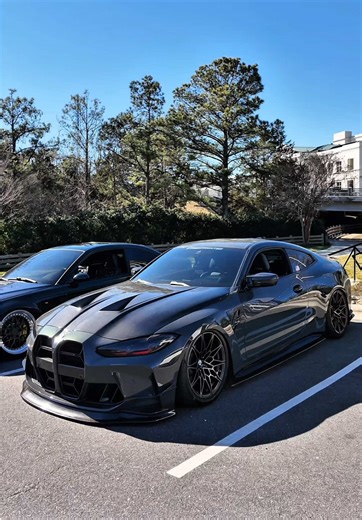 Discovering the BMW M4: A New Color Perspective