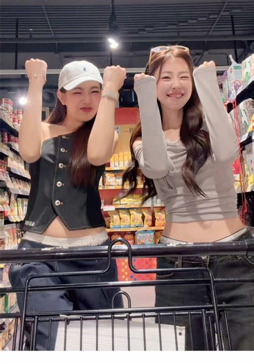 สัมผัสความเป็นมู่หลานใน Mulan_ss