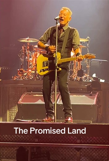Bruce Springsteen Concert in Manchester 2025