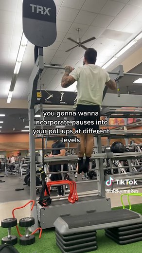 Beginner's Guide to Calisthenics: Mastering Pull-Ups