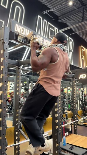 Bobby Lashley's Intense Back Workout Routine