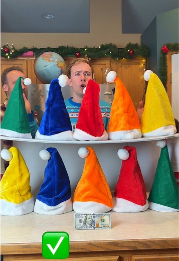 Santa Hat Matching Game! 🎅🏻 #game #family #challenge #christmas #holiday