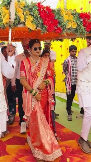 नवरी राॅयल इंट्री 🔥🥰💫 Marathi wedding video #entry #dance #trendingvideo #song Maharashtra Vicky