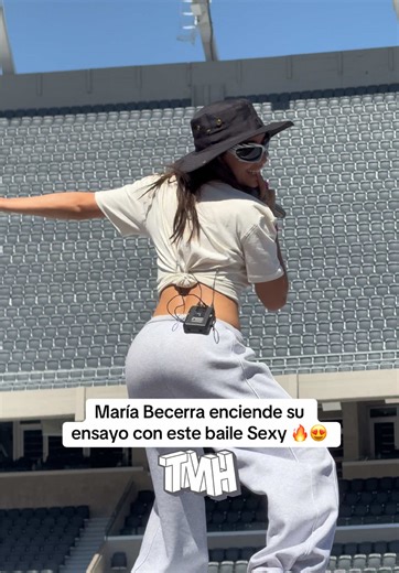¡María Becerra enciende el escenario en River Plate!