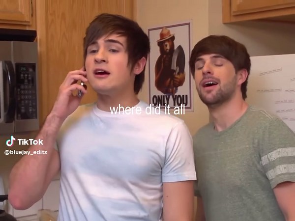Exploring Nostalgia: Smosh and Early YouTube Moments