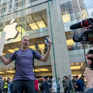 655 reactions · 112 shares | Tired of breaking your iPhone? Check out a phone case that actually works! Now available with our BRAND NEW range of accessories! https://www.mous.co | Mous | Facebook