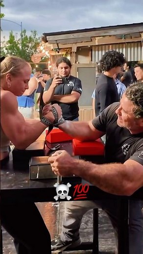 Sarah Bäckman vs Alejandro Nunez: Crazy Right-Hand Armwrestling Pull! 😱