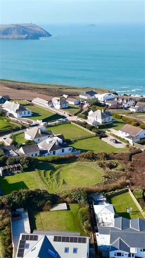 90 reactions | Endless ocean views at Blue Waters, Polzeath ...